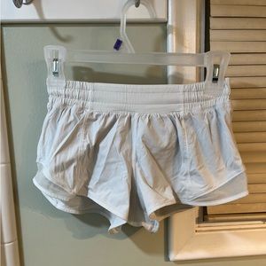 White Hotty Hot lululemon shorts